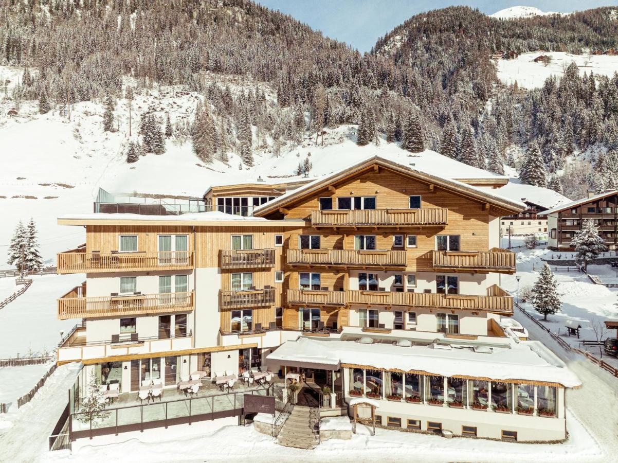 Naturhotel Tandler Sankt Jakob in Defereggen Exteriör bild